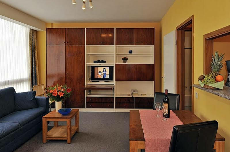 Résidence Aparthotel Wellington Bruxelles Esterno foto